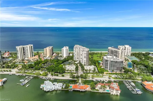 4021 Gulf Shore BLVD N #303, Naples, FL 34103