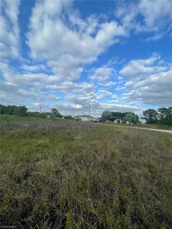 Lehigh Acres, FL 33974,549 Trinity ST E