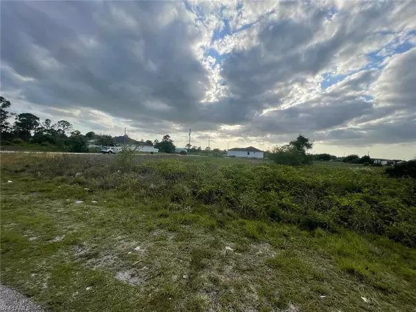 Lehigh Acres, FL 33974,549 Trinity ST E