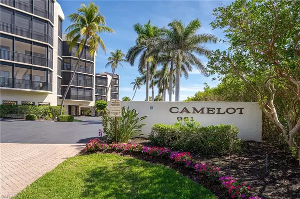 961 Collier CT #105,  Marco Island,  FL 34145