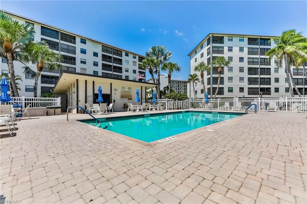 Fort Myers Beach, FL 33931,6899 Estero BLVD #251