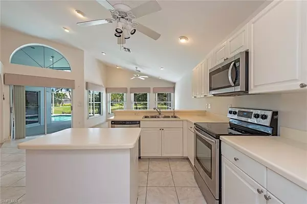 Naples, FL 34109,7636 Citrus Hill LN