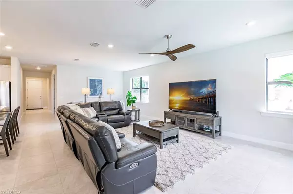 Naples, FL 34114,1968 Yellowfin CIR