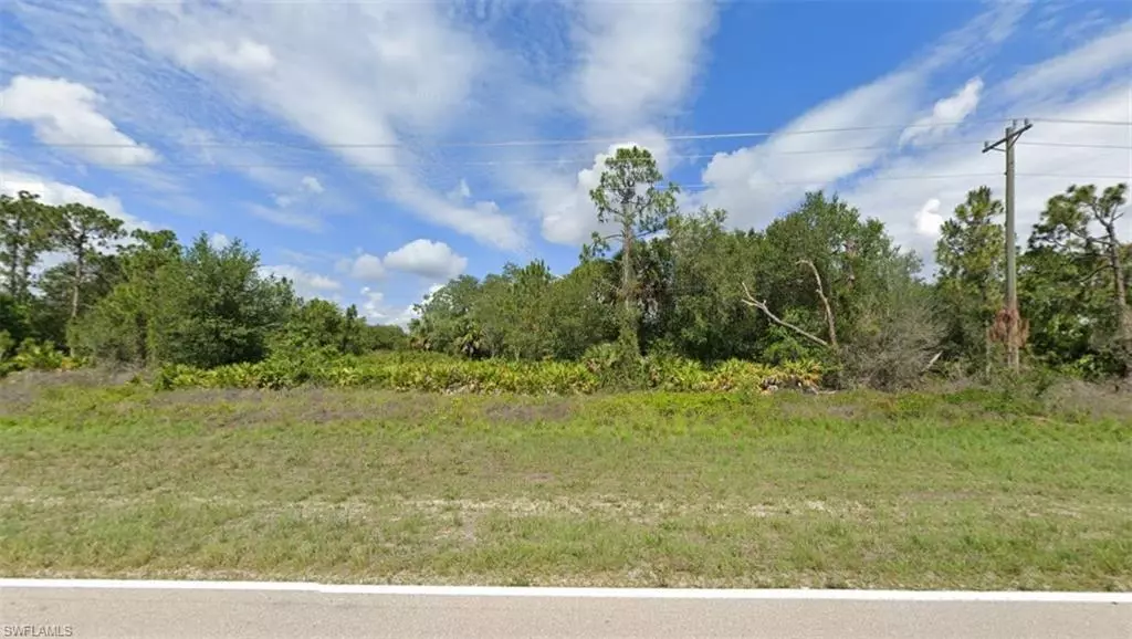 Lehigh Acres, FL 33936,220 Columbus BLVD S