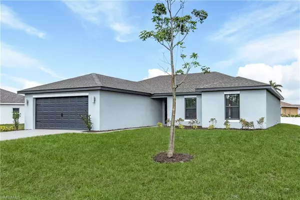 Fort Myers, FL 33913,816 Rue Labeau CIR