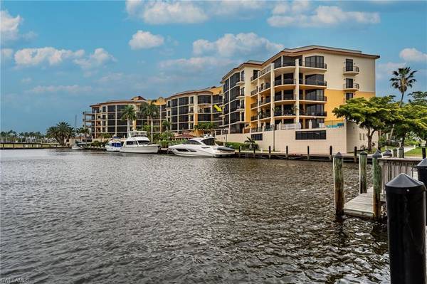 5706 Cape Harbour DR #310, Cape Coral, FL 33914