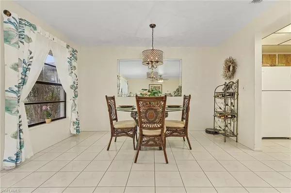 Cape Coral, FL 33904,3913 SE 11th AVE #203