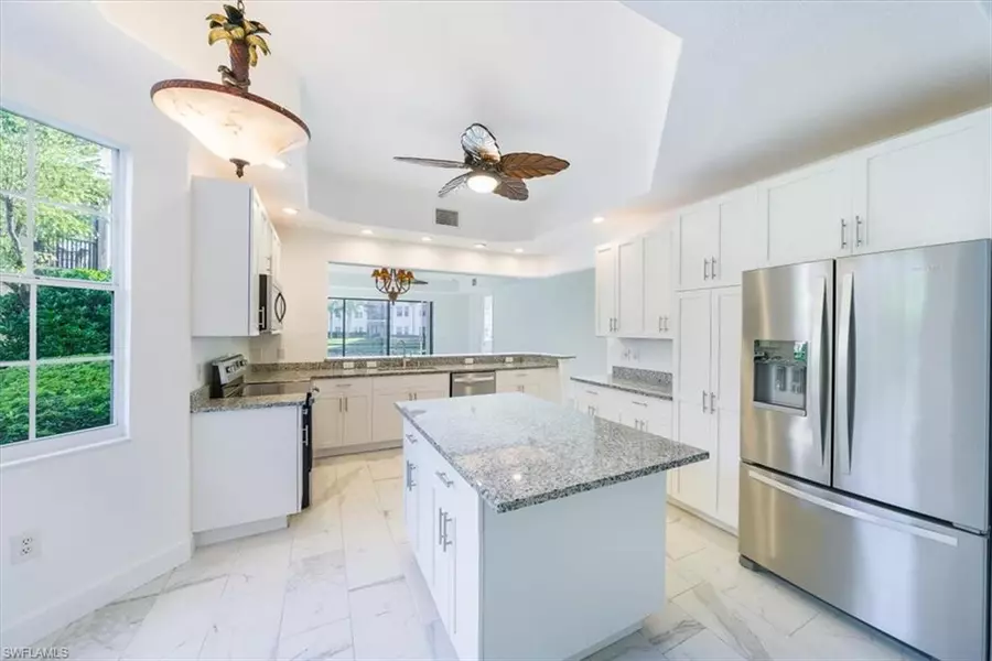 4758 Stratford CT #1301, Naples, FL 34105