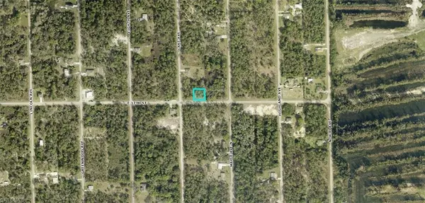 Lehigh Acres, FL 33972,903 E 17th ST