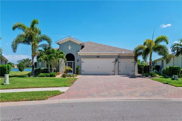 Cape Coral, FL 33909,2615 Corona LN