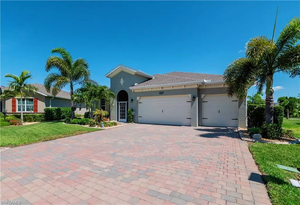 Cape Coral, FL 33909,2615 Corona LN