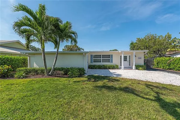 1141 Wisconsin DR, Naples, FL 34103