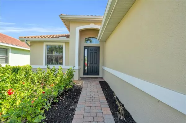 Cape Coral, FL 33991,2465 Blackburn CIR