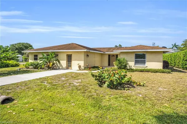 Bonita Springs, FL 34135,10345 Sandy Hollow LN