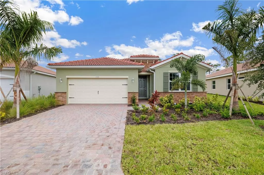 North Fort Myers, FL 33917,3768 Crosswater DR