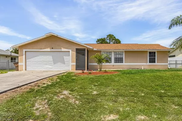 2818 9th ST W, Lehigh Acres, FL 33971