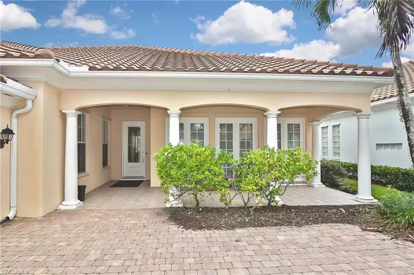 Naples, FL 34119,3104 Dominica WAY