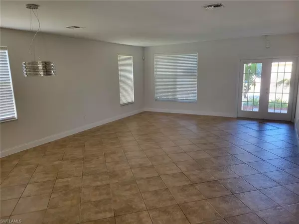 Fort Myers, FL 33913,11159 Lakeland CIR