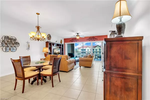 Fort Myers Beach, FL 33931,7411 Bella Lago DR #442
