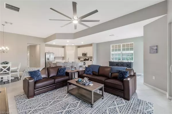 12041 Santaluz DR #201, Fort Myers, FL 33913