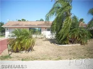 2415 SE 8th PL, Cape Coral, FL 33990