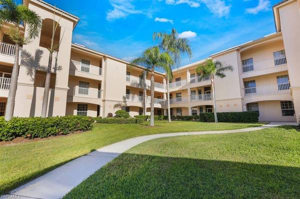 9170 Southmont CV #106, Fort Myers, FL 33908