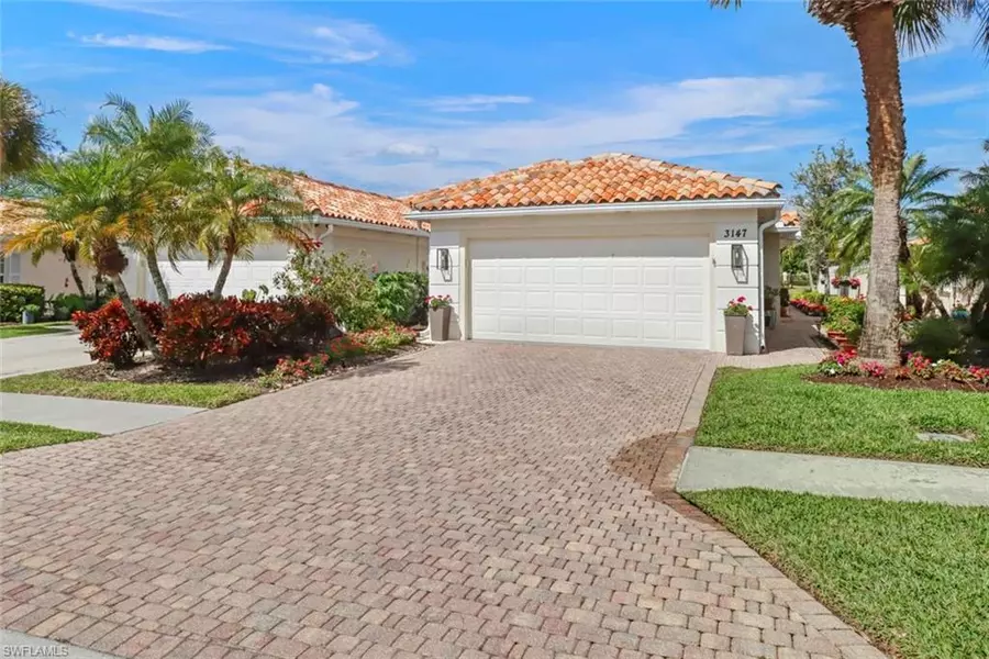 3147 Andorra CT, Naples, FL 34109