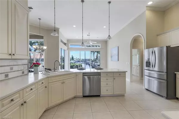 Marco Island, FL 34145,391 Waterleaf CT