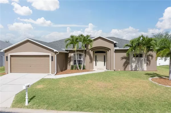 2743 Nature Pointe LOOP, Fort Myers, FL 33905