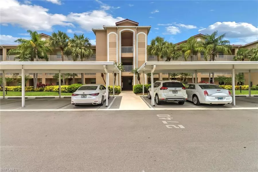 2740 Cypress Trace CIR #2723, Naples, FL 34119