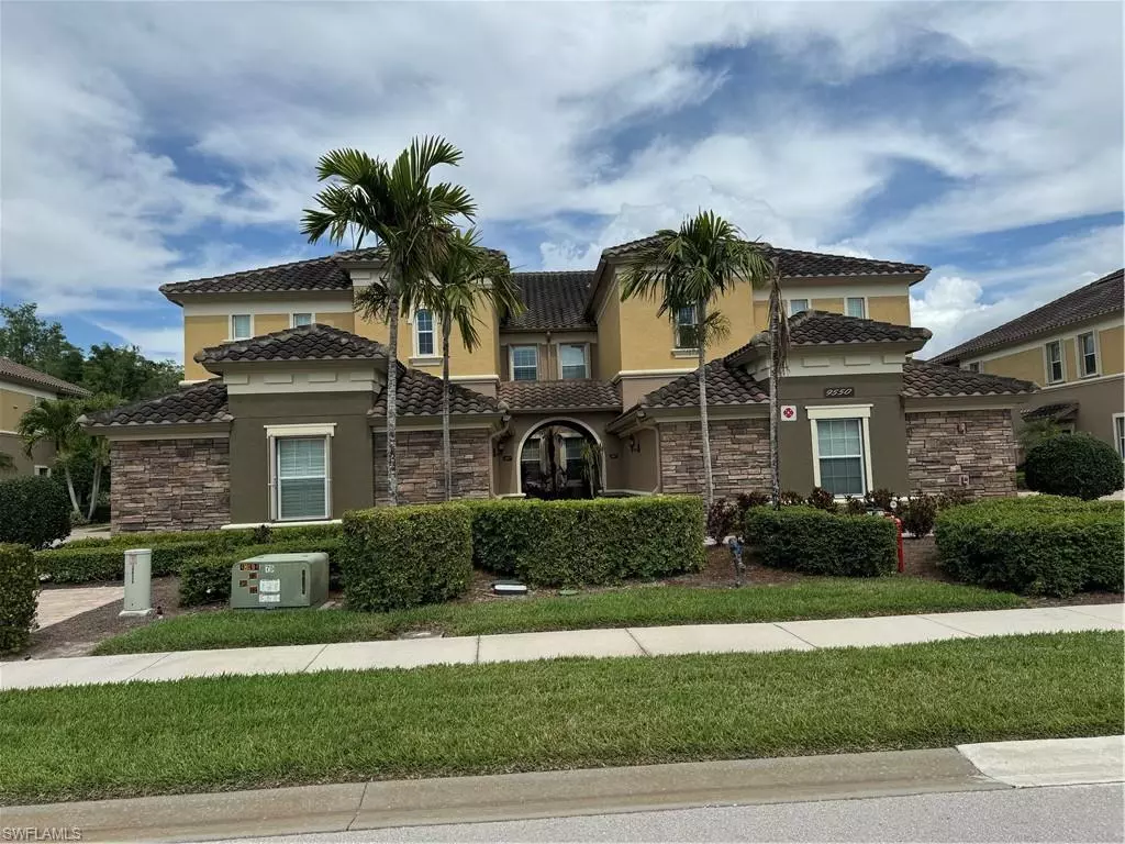 Naples, FL 34120,9550 Ironstone TER #201