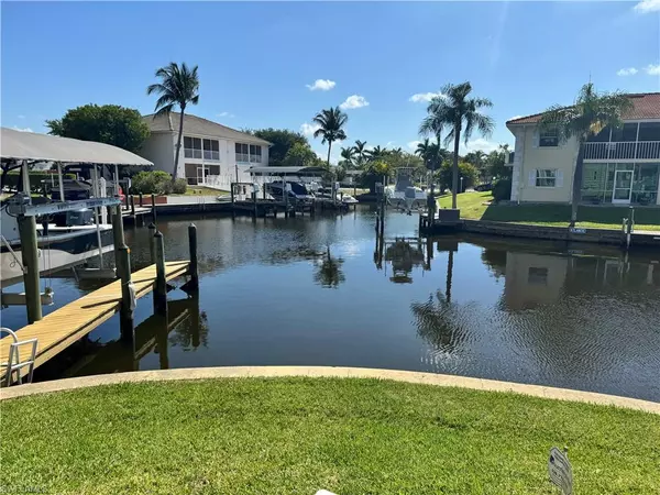 5111 Atlantic CT #104, Cape Coral, FL 33904