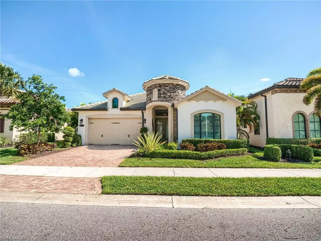 Naples, FL 34120,9267 Glenforest DR