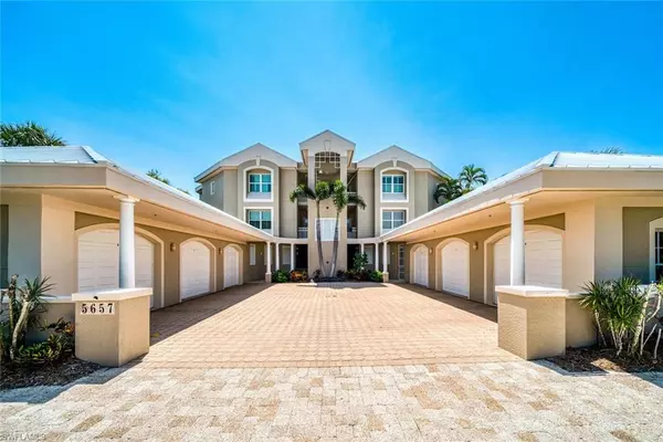 Sanibel, FL 33957,5657 Baltusrol CT #1B