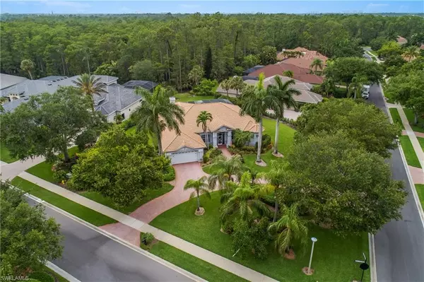 Naples, FL 34110,5863 Whisperwood CT