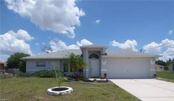 223 Ambury ST, Fort Myers, FL 33913