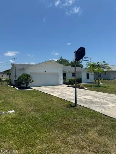 Cape Coral, FL 33991,613 SW 10th PL