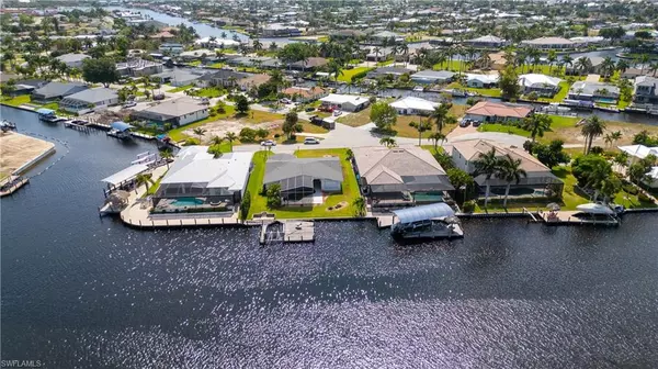 Cape Coral, FL 33904,5054 Saxony CT