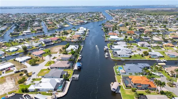 Cape Coral, FL 33904,5054 Saxony CT