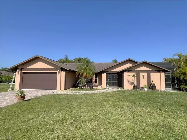 10791 Highland AVE, Fort Myers, FL 33966