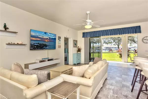 285 Cays DR #2302, Naples, FL 34114