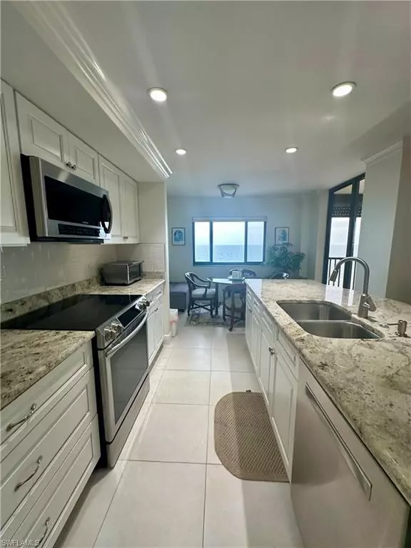 Naples, FL 34108,10951 Gulf Shore DR #804