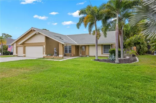 Fort Myers, FL 33919,5805 Cordwood LN