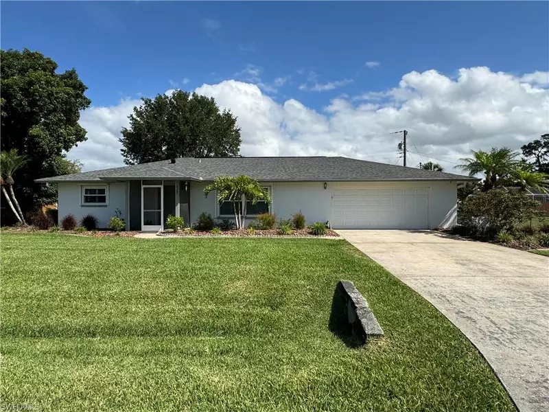 2367 Gorham AVE, Fort Myers, FL 33907