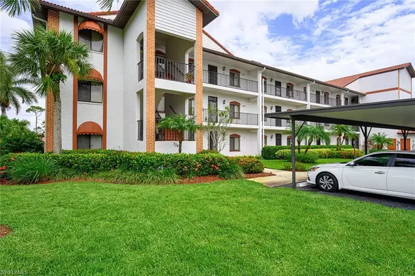 Naples, FL 34104,7340 Coventry CT #801