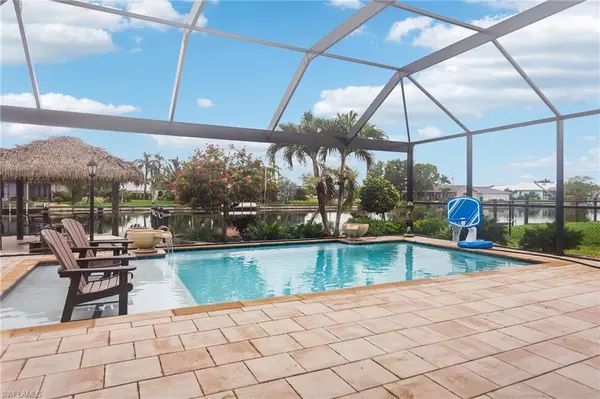 Cape Coral, FL 33990,1404 SE 3rd ST