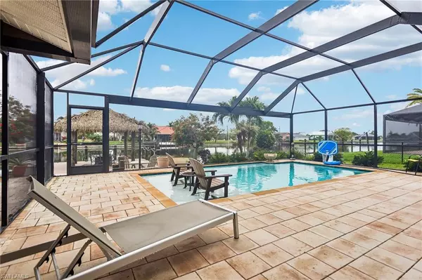 Cape Coral, FL 33990,1404 SE 3rd ST