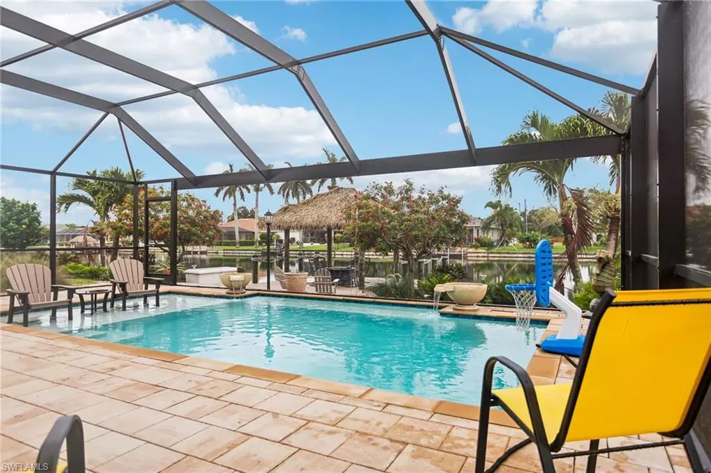 Cape Coral, FL 33990,1404 SE 3rd ST