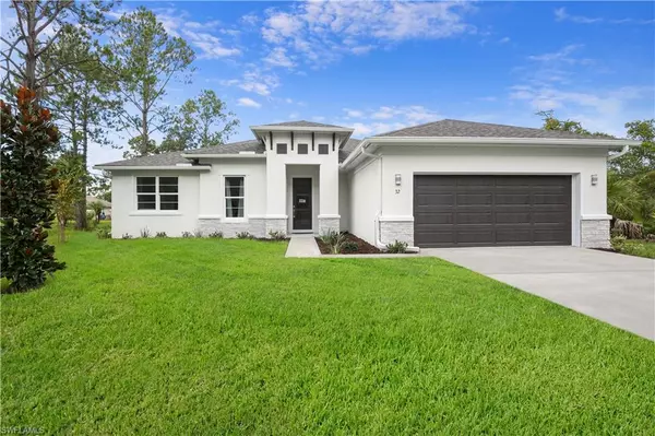 220 NW 28th TER, Cape Coral, FL 33993