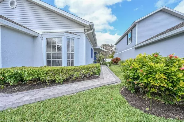 Naples, FL 34105,3181 Carriage CIR